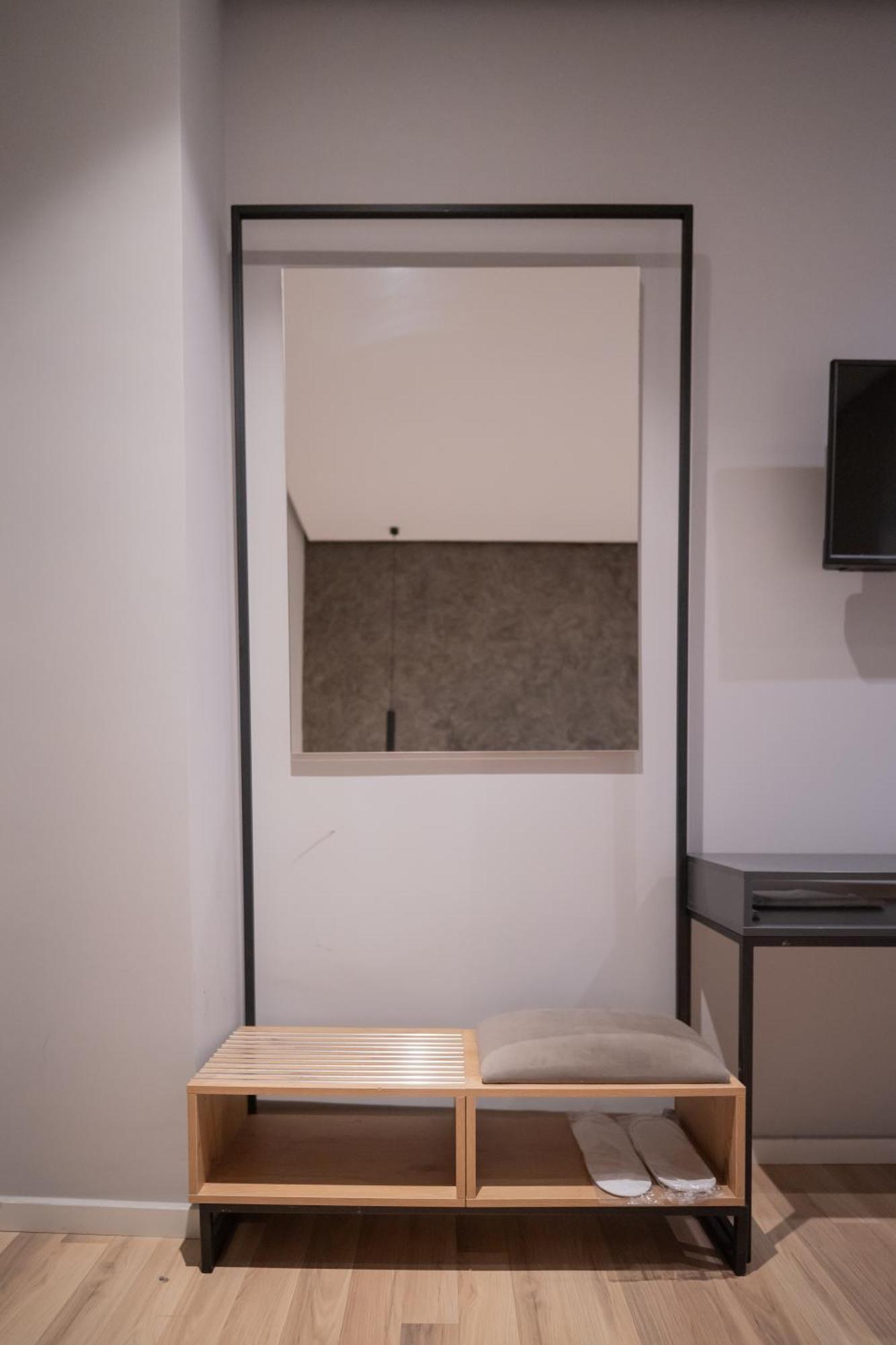 Center Boutique Hotel Tirana Bagian luar foto